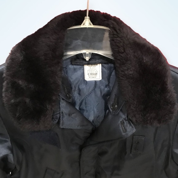 Vintage ALPHA INDUSTRIES Cold Weather Jacket (MIL-J-83472) 1970s Era - 42R - Picture 2 of 6